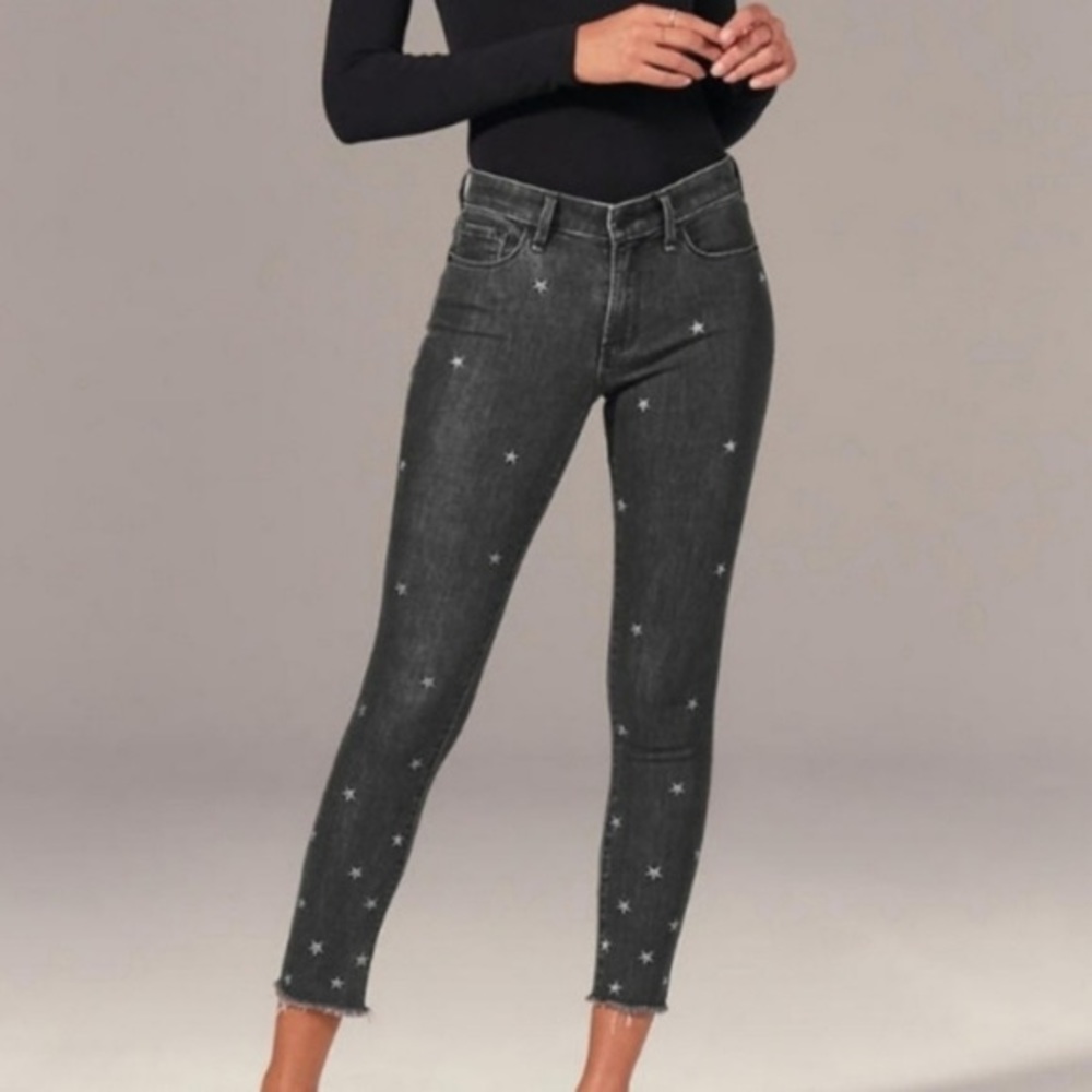 Abercrombie & Fitch Black High Rise Star Embroidered Jeans